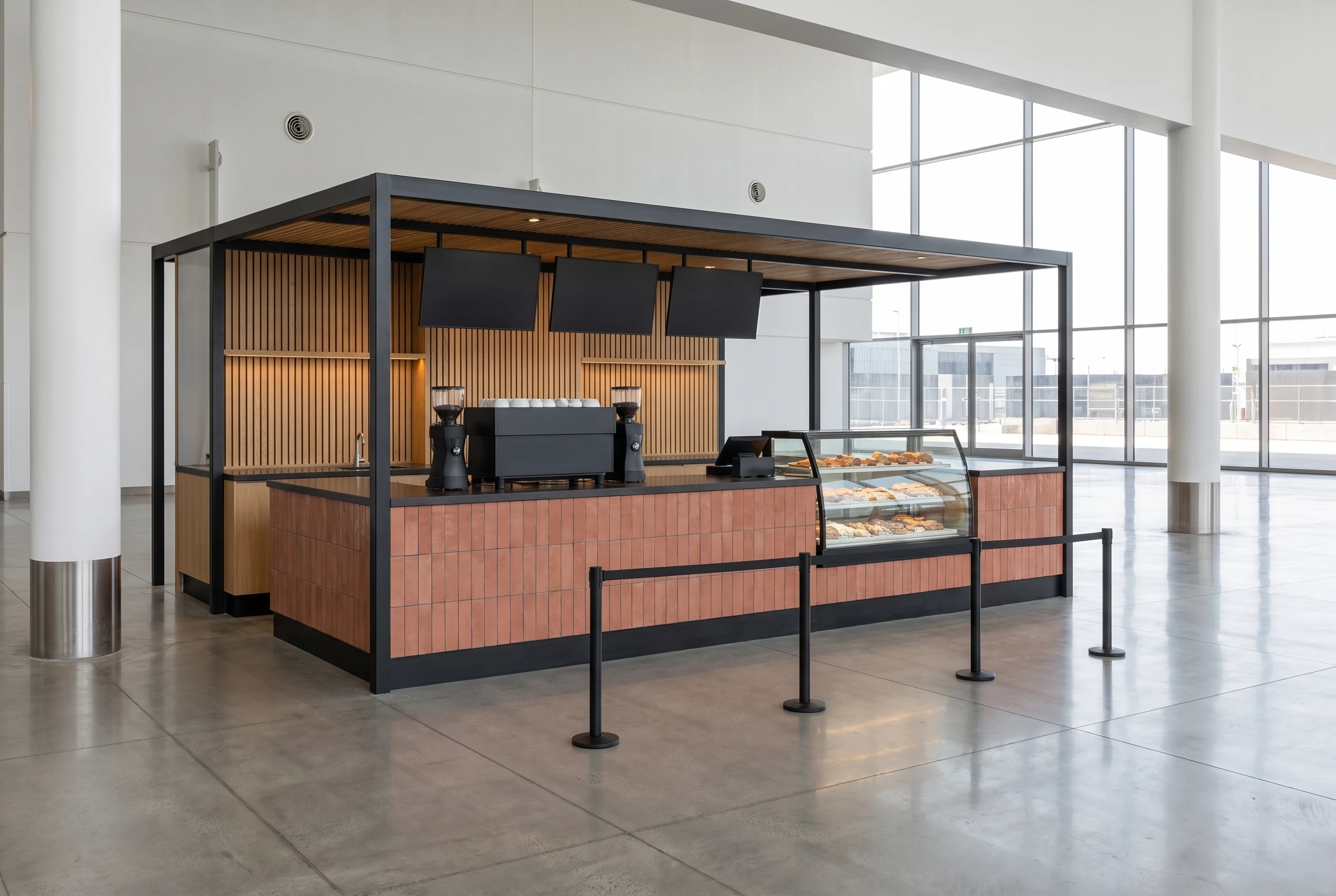 Quiosque renderizado com a Maquete: Cafeteria em terracota em um átrio envidraçado